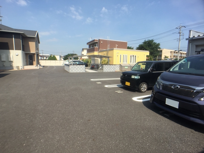 2/2 駐車場
