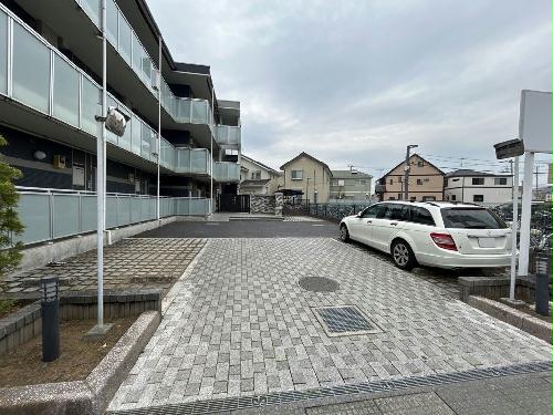 11/12 駐車場