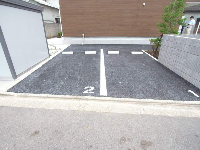 17/23 駐車場