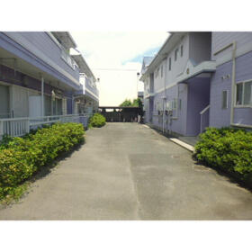 3/3 駐車場