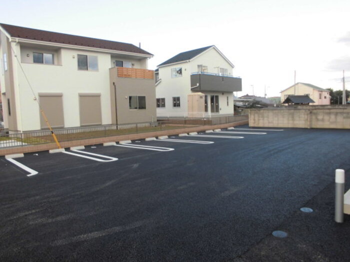18/30 駐車場