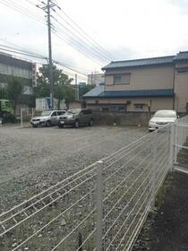 16/16 駐車場