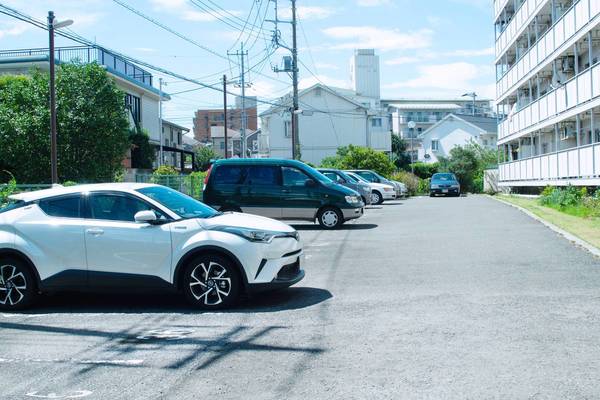 16/19 駐車場