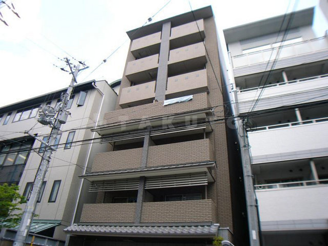 1/16 外観