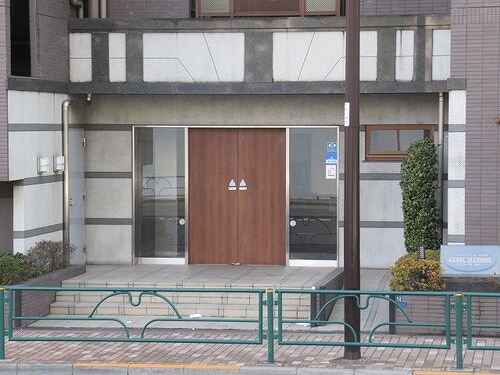 21/21 エントランス