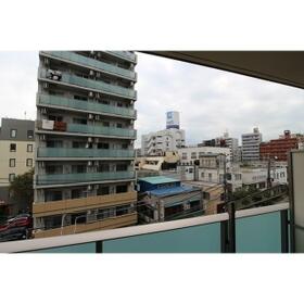 13/26 バルコニー