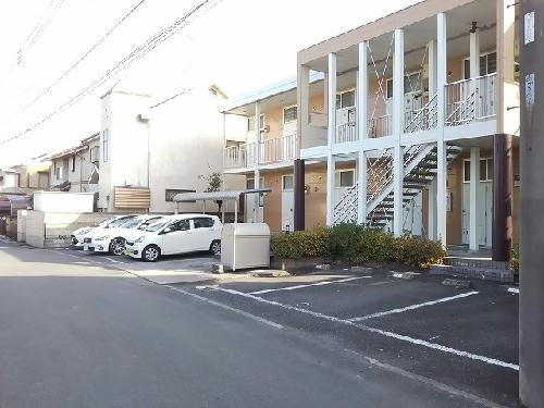 14/22 駐車場