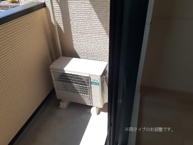 13/20 バルコニー
