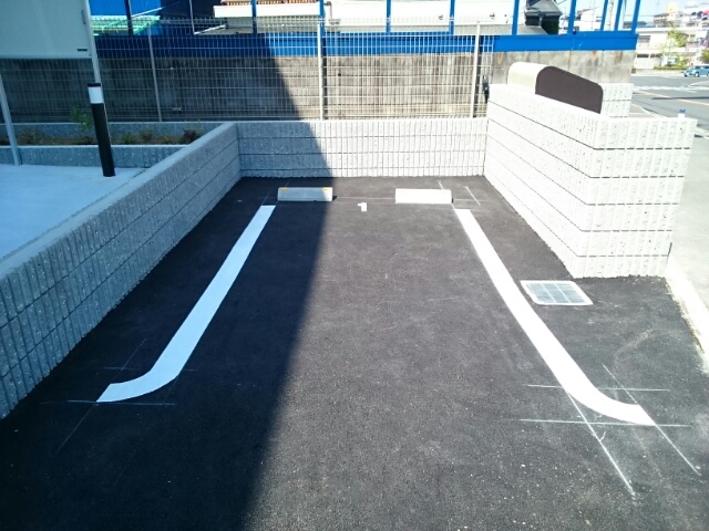 2/8 駐車場