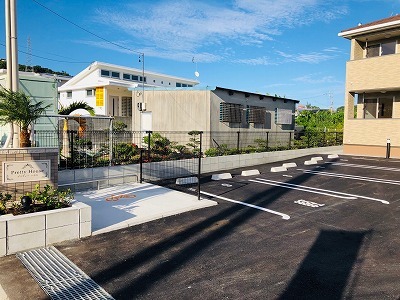 14/15 駐車場