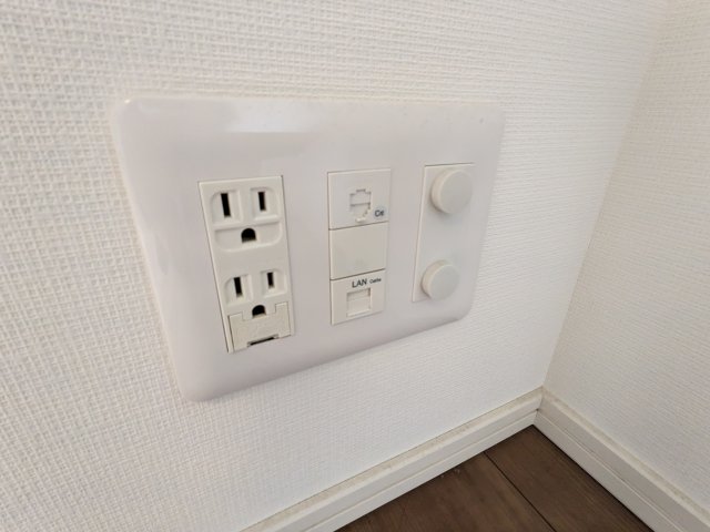 13/28 設備