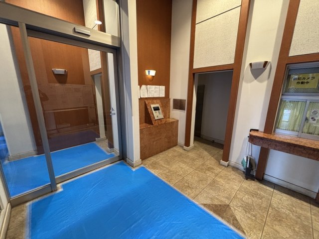 3/3 エントランス