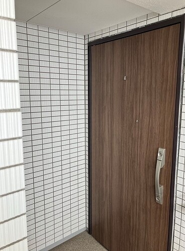 6/16 玄関