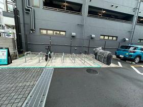 4/4 駐車場
