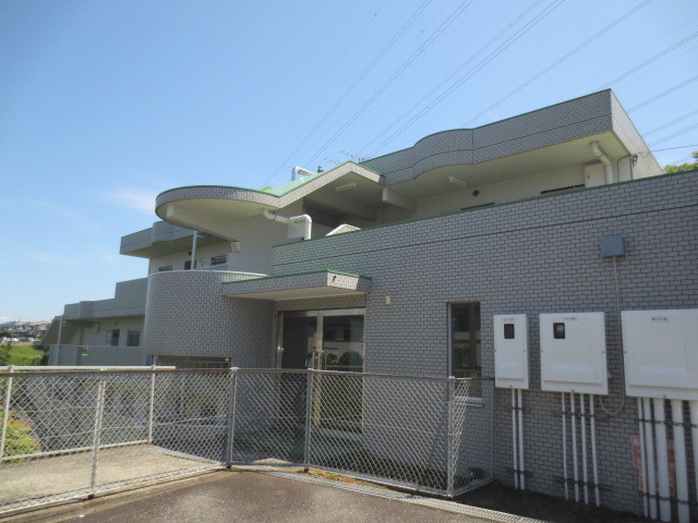 2/4 エントランス
