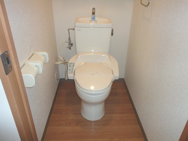 16/30 トイレ