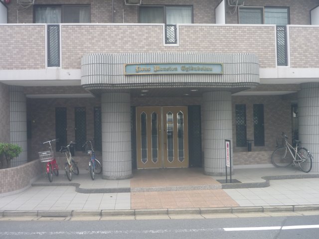3/3 エントランス