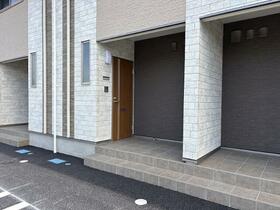 15/16 エントランス