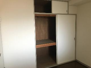 13/30 収納