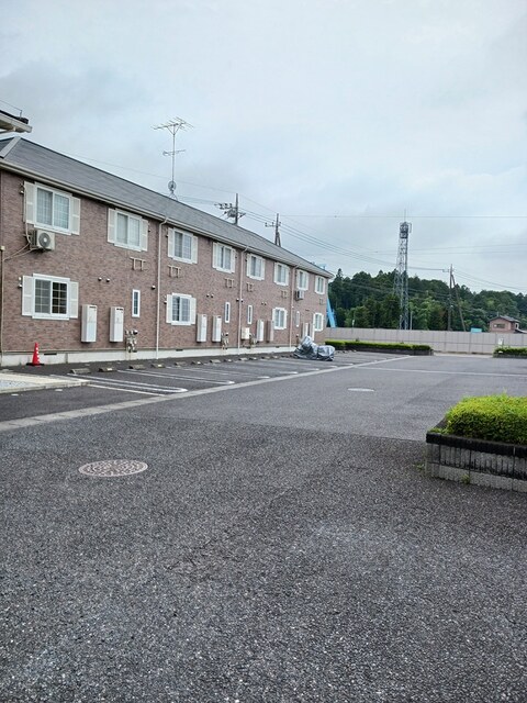13/20 駐車場