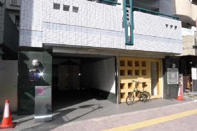15/15 エントランス