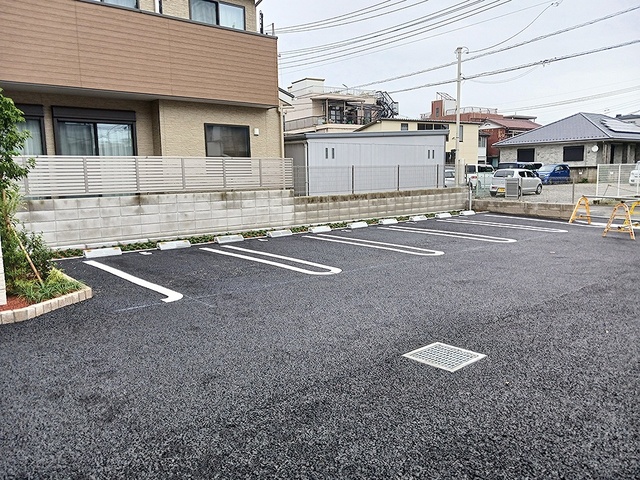 14/20 駐車場