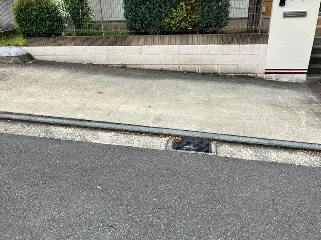 18/18 駐車場