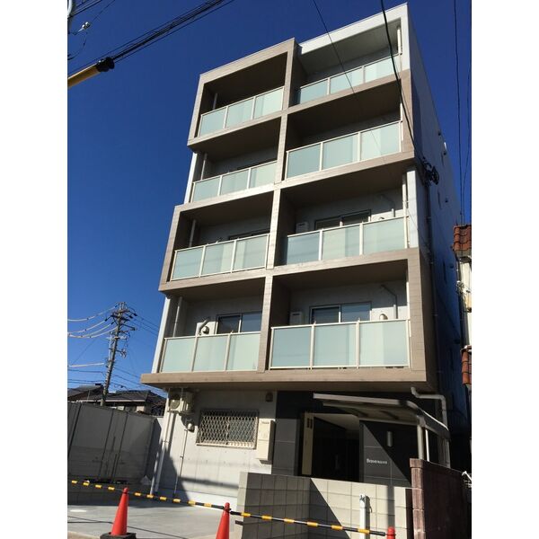 2/11 外観