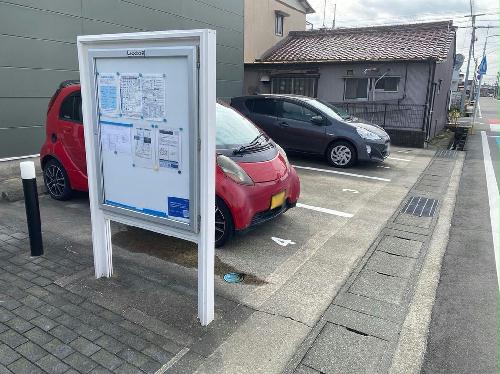 20/27 駐車場