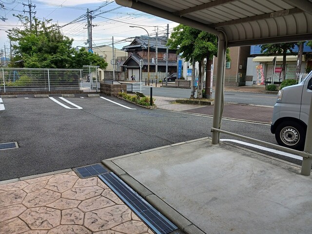 14/20 駐車場