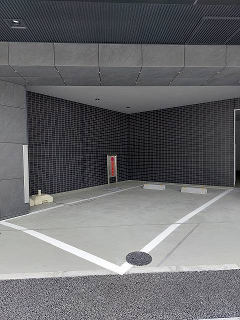 4/7 駐車場