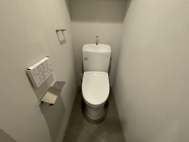16/21 トイレ