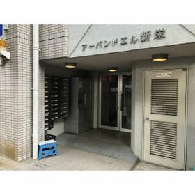 14/16 エントランス