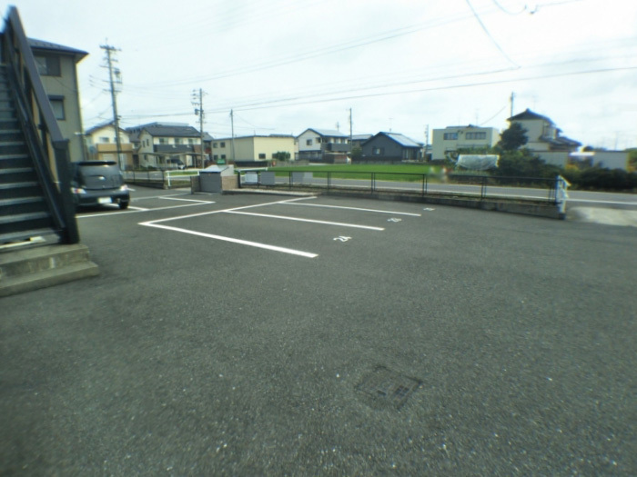 19/19 駐車場