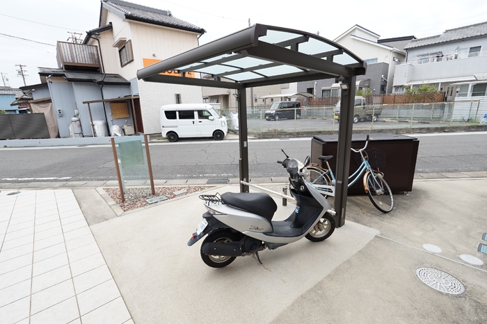 4/7 駐車場