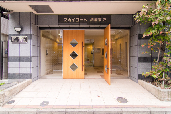 5/5 エントランス