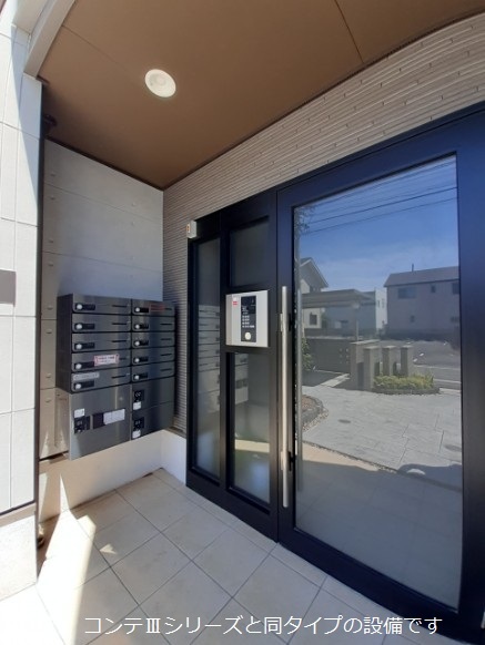 14/20 エントランス