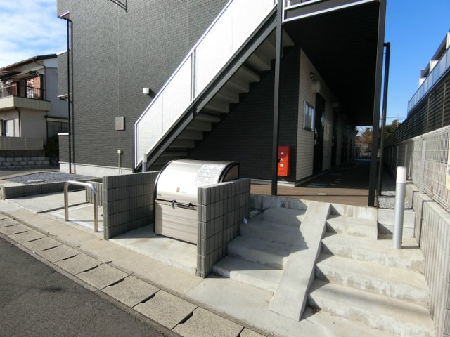 20/20 エントランス