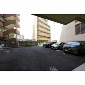 11/11 駐車場