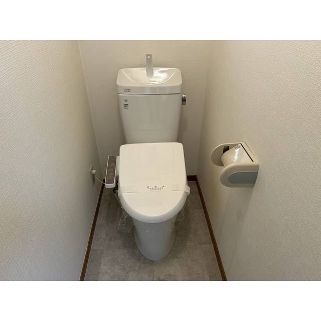 16/30 トイレ