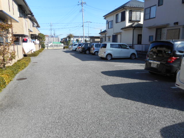 2/10 駐車場