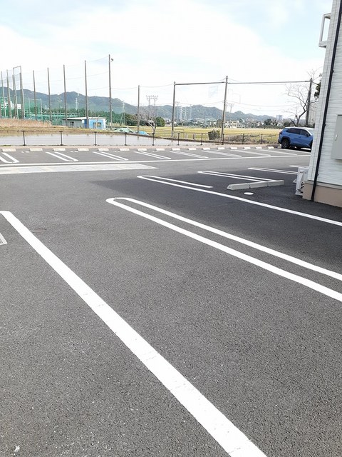 2/8 駐車場