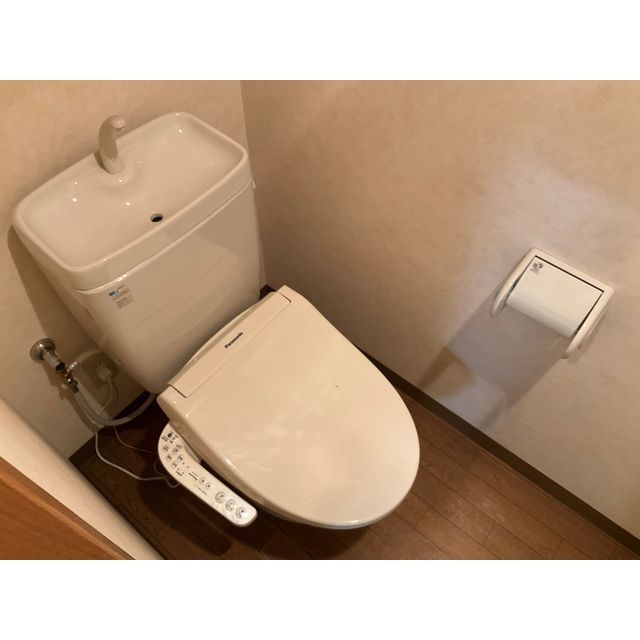 18/30 トイレ