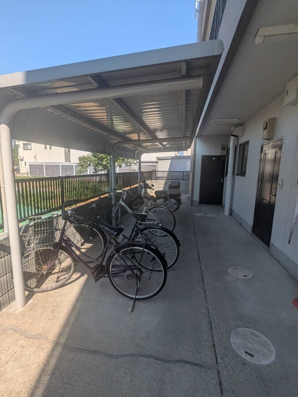2/2 駐車場