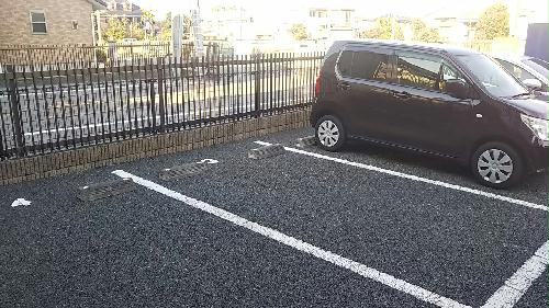 2/2 駐車場