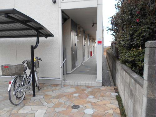 13/23 エントランス