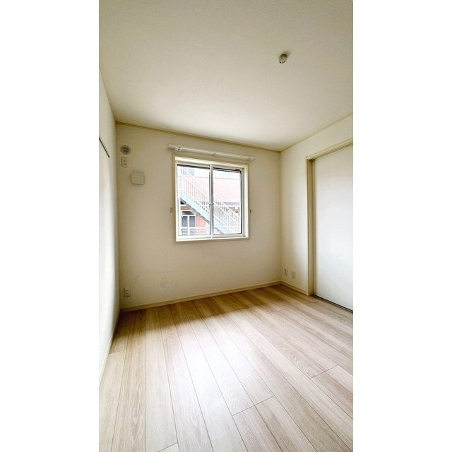 22/22 室内