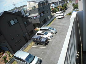 16/16 駐車場