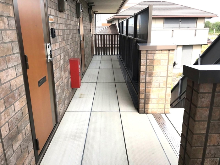 17/18 エントランス