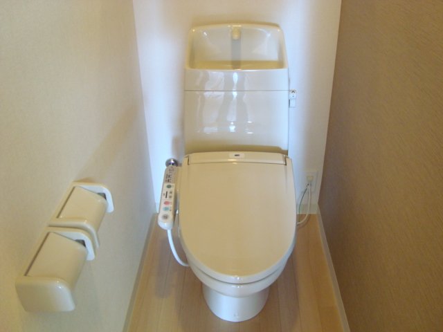 14/30 トイレ